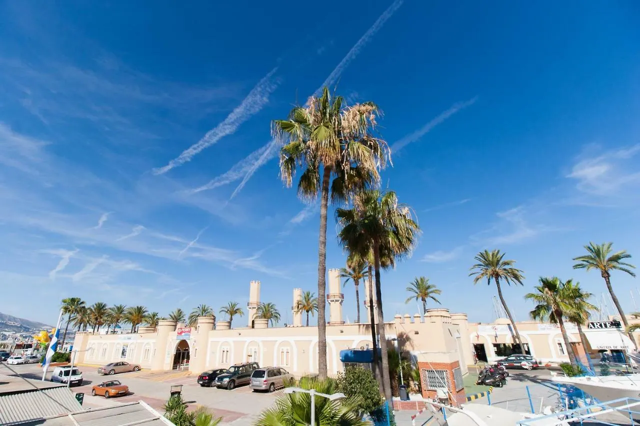 Hotel Apartamento Pyr Fuengirola Private Sunny Pool Side